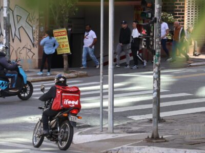 iFood amplia seguro de entregadores para até 180 dias e prevê consultas gratuitas
