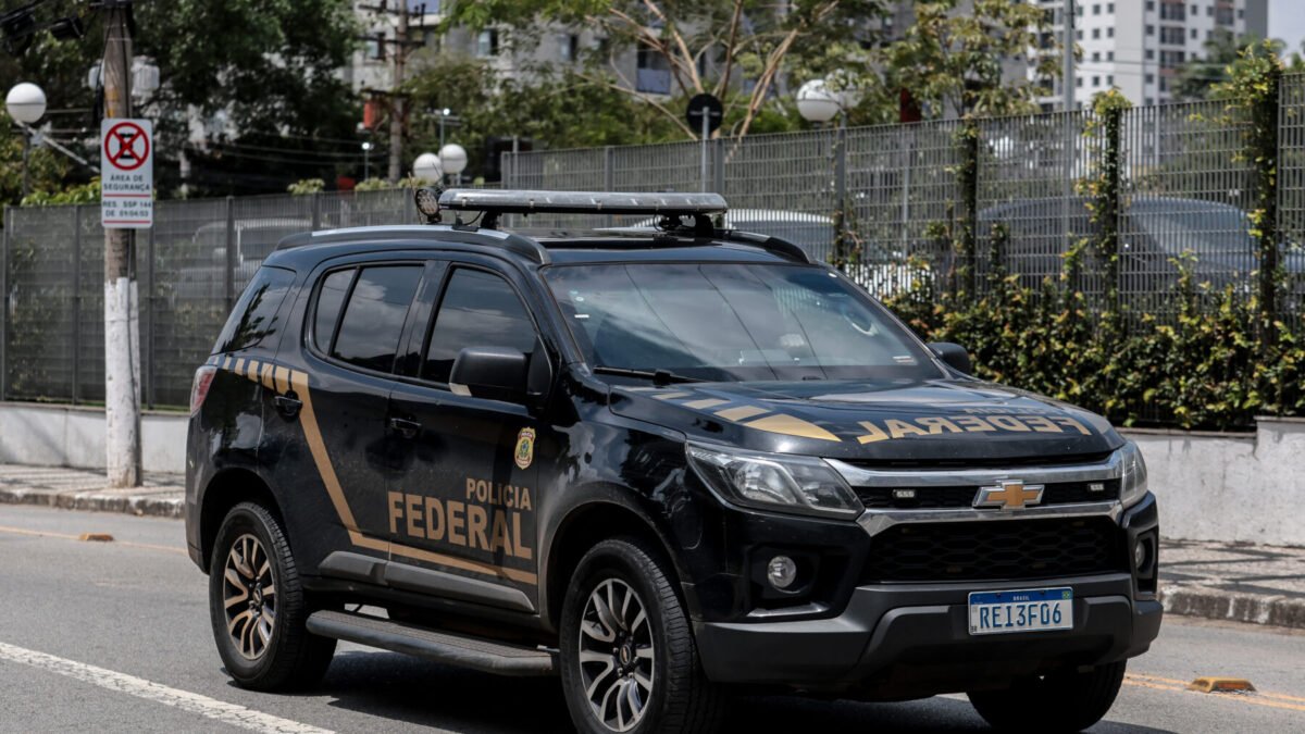 PF indicia 13 executivos na Operação Quasar por suspeita de ligação com esquema do PCC