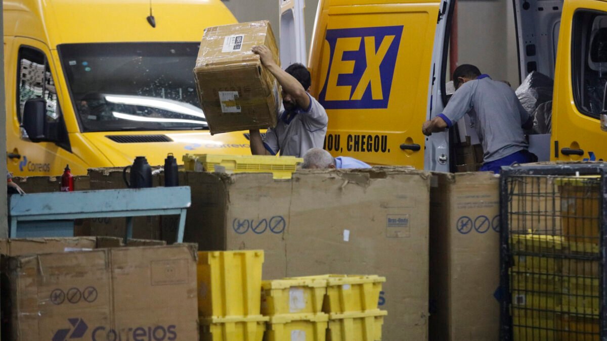 Taxa das blusinhas: o que é, quanto se paga hoje e o que muda em 2027