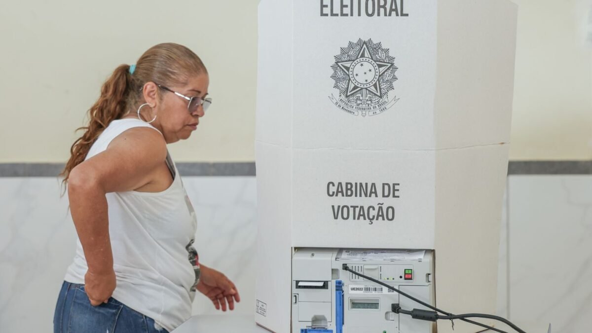 MP pede ao TSE aviso por WhatsApp a eleitores com novo local de votação
