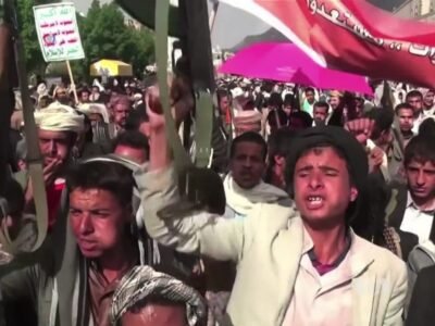 Ataque houthi deixa ao menos 53 mortos em base militar no Iêmen