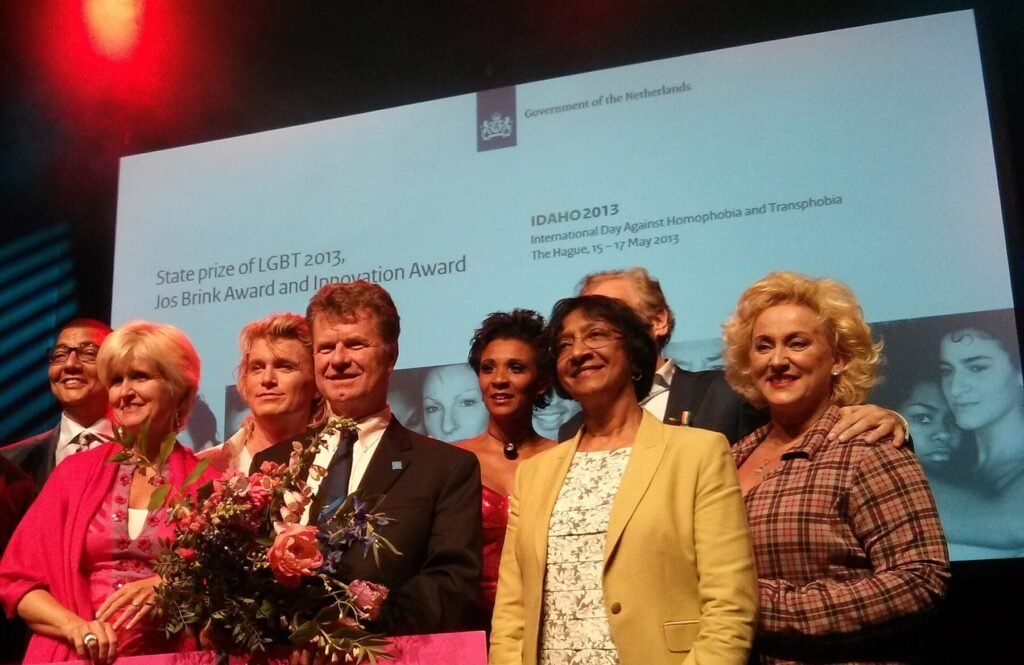 Navi Pillay em foto com Boris Dittrich