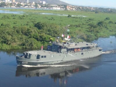 Justiça manda barcos voltarem a circular entre Barcarena e Belém e levar eleitores de graça