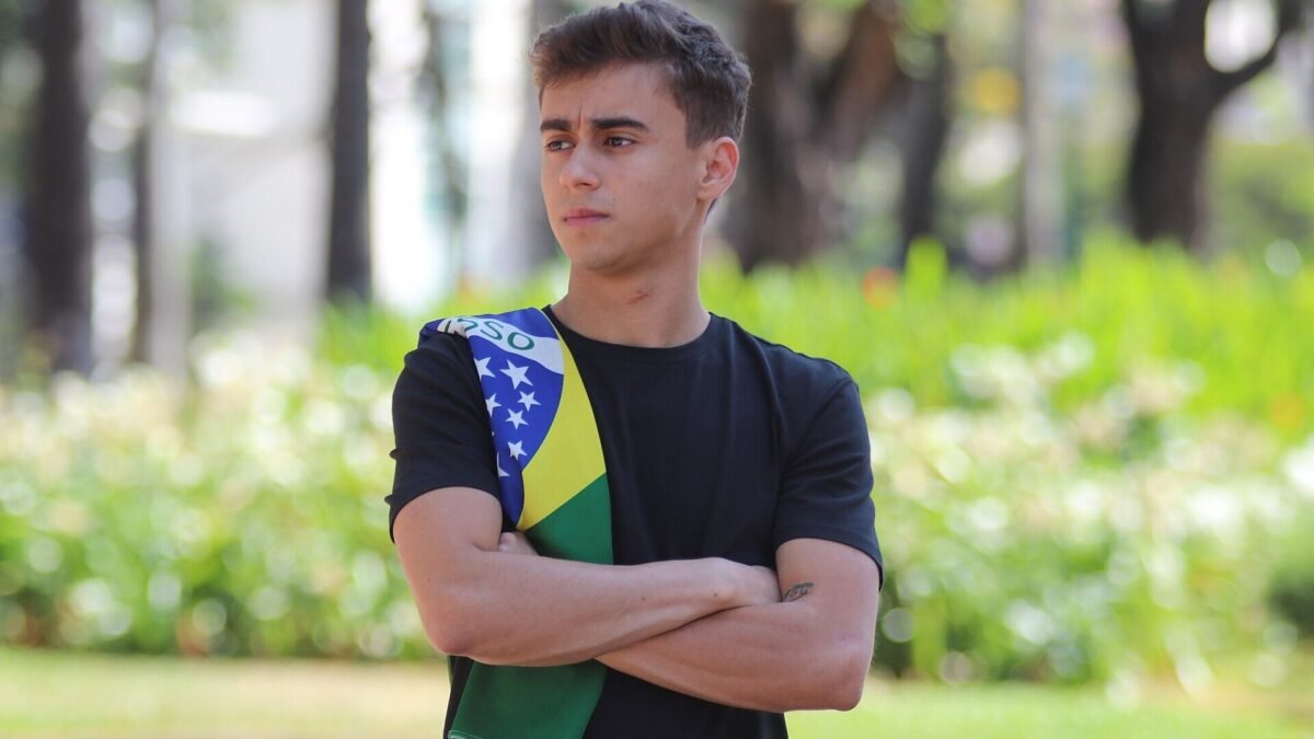 TSE proíbe Nikolas Ferreira e Marçal de republicar conteúdo vetado; multa é de R$ 50 mil