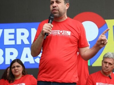 Guimarães, Boulos, Silveira e Mercadante se afastam para reforçar campanha de Lula