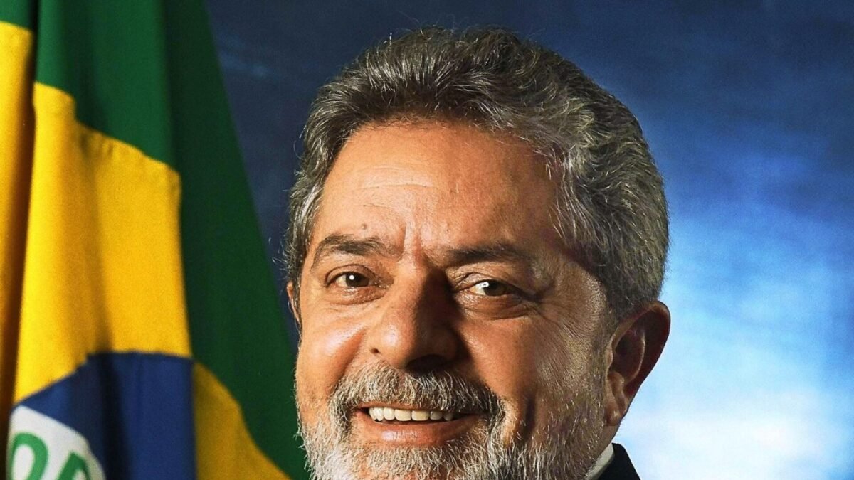 Ministros de Lula se afastaram para a campanha; 2º turno é em 25 de outubro