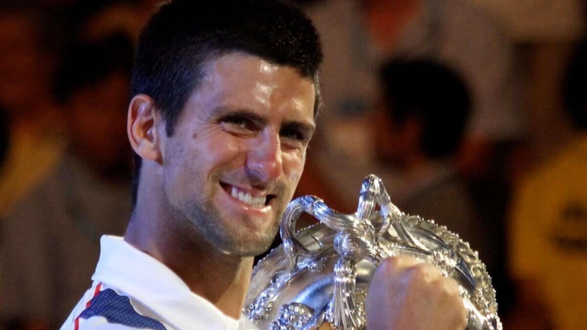 Djokovic e Zverev se enfrentam nas quartas do ATP 500 de Pequim
