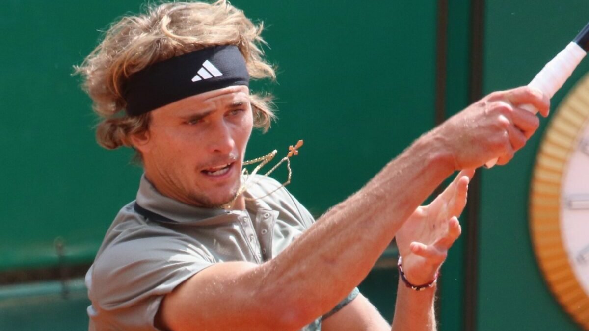 Zverev critica redução de sets em Grand Slams e ironiza idade de Djokovic