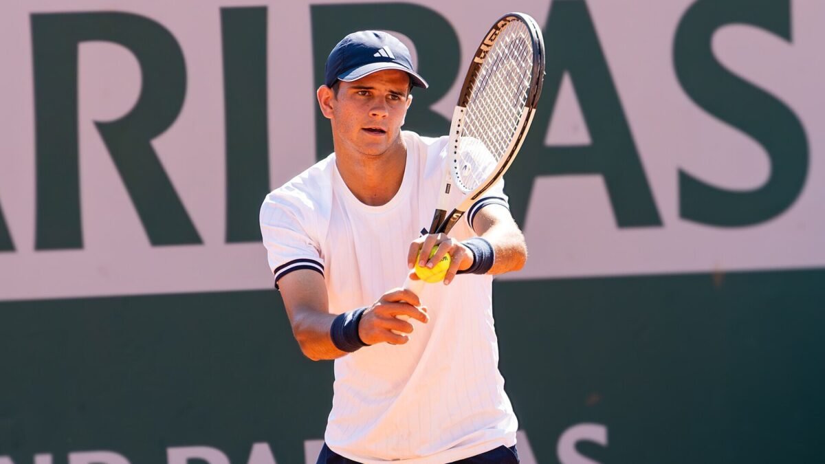 Jódar vira sobre Ruud, chega à semi em Xangai e mira recorde de Becker
