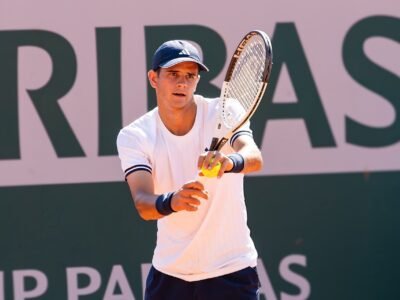 Jódar vira sobre Ruud, chega à semi em Xangai e mira recorde de Becker