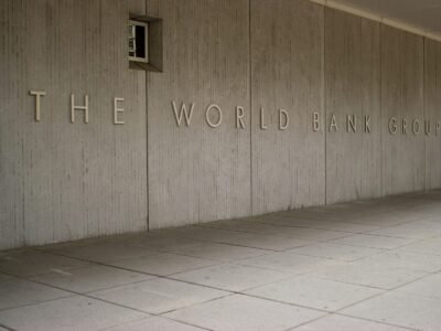 Banco Mundial eleva projeção de crescimento do Brasil em 2026 para 2,1%