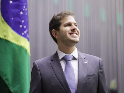 Deputados federais eleitos em Pernambuco: veja os 25 que ficam com as vagas, com 99,7% apurado