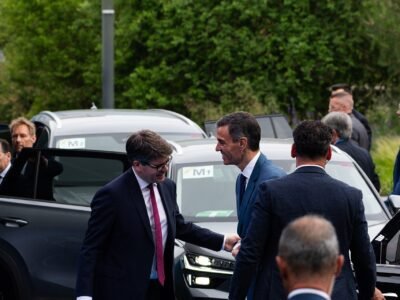 Sánchez diz que resultado de Lula se repetirá na Espanha; imprensa espanhola vê cautela