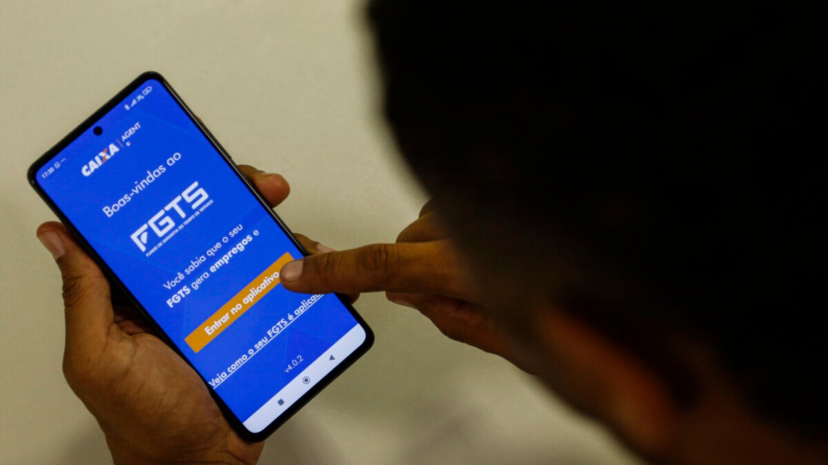 FGTS: Conselho deve adiar para março corte na antecipação do saque-aniversário