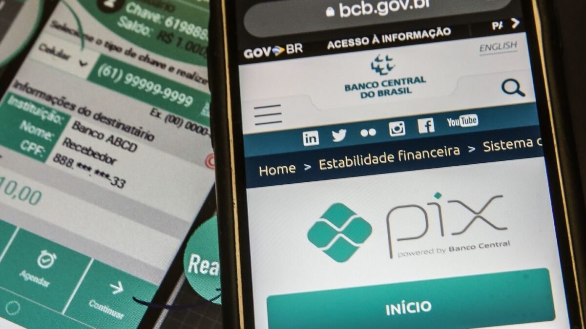 Pix MEI de até R$ 5 mil segue previsto; conta de R$ 363 circula nas redes