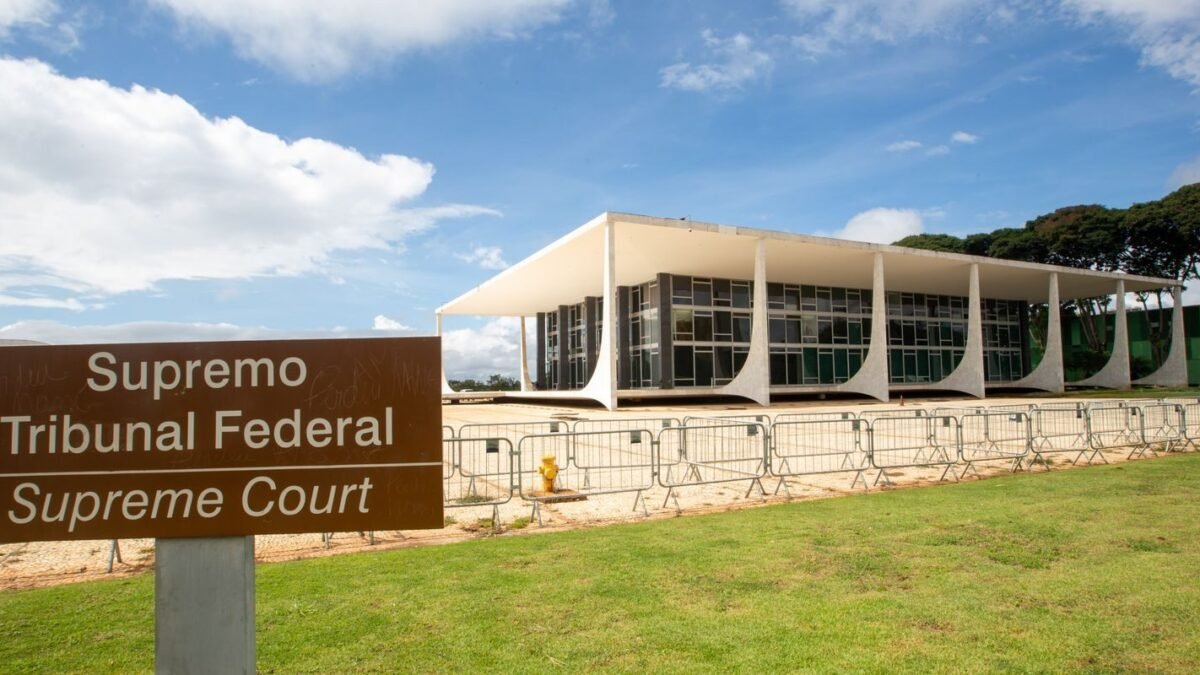 STF tira ISS da base do PIS e da Cofins por 6 a 5 após voto de Fux