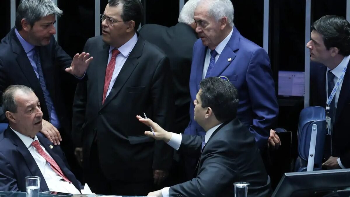 CNI estima alta de 6,2% nos preços com fim da escala 6×1 e queda de 0,7% do PIB