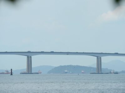 Assalto a ônibus na Ponte Rio-Niterói: ao menos 9 passageiros registram ocorrência