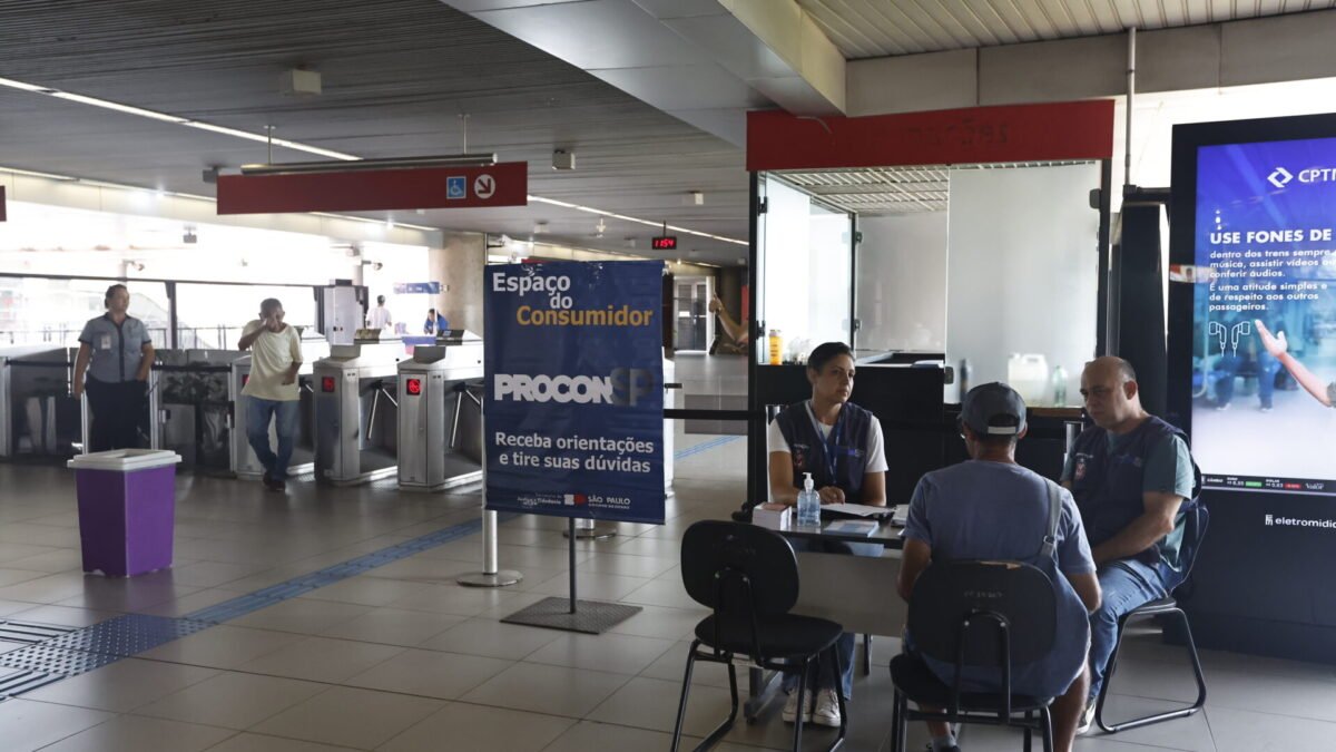Trens, metrô e ônibus metropolitanos de SP são gratuitos no domingo do 2º turno