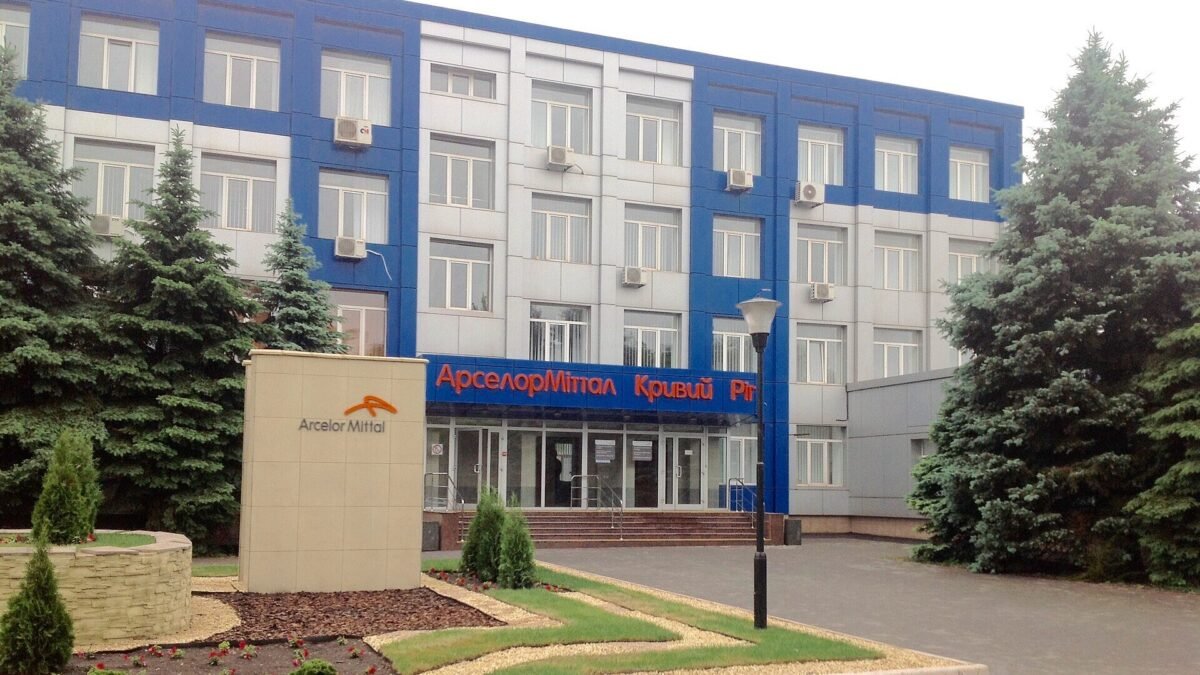Rússia diz ter atingido maior siderúrgica da Ucrânia, em Kryvyi Rih