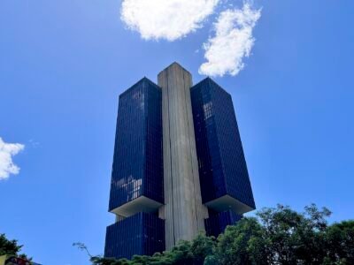 Focus: mercado vê PIB de 2026 em 1,83% e inflação acima do teto, em 5,22%