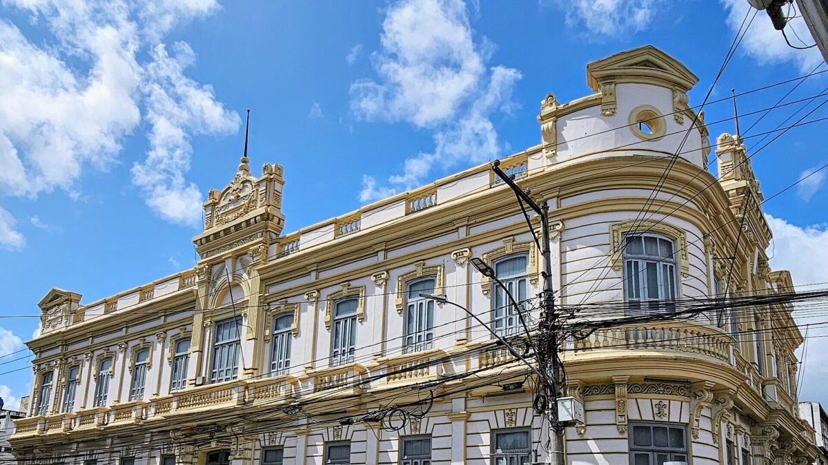 Prefeito de Feira de Santana, José Ronaldo faz angioplastia em Salvador; alta deve sair sábado (17)