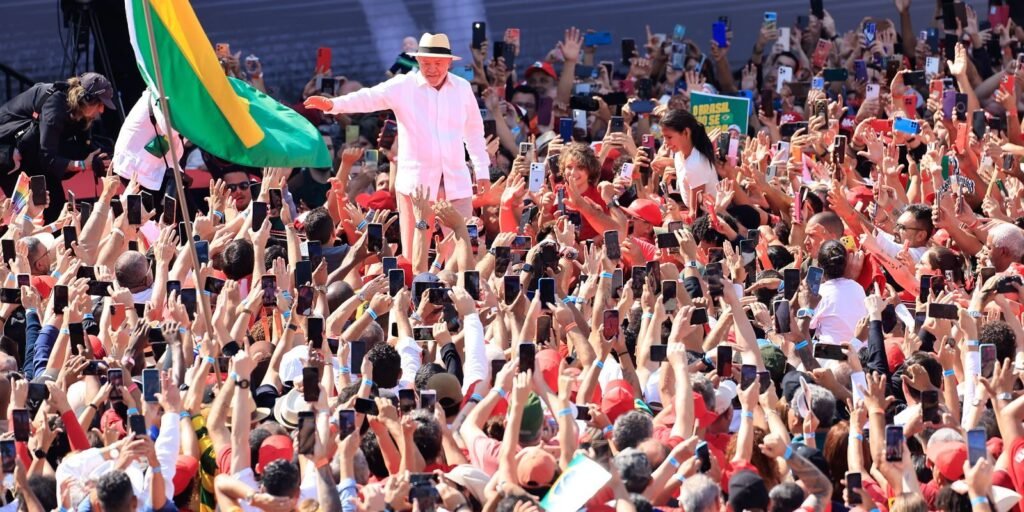 Primeiro ato de campanha de Lula, no estádio 1º de Maio, em São Bernardo do Campo (SP)