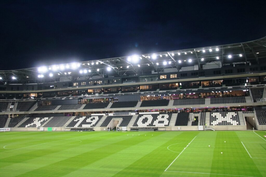 Raiffeisen Arena em Linz, Áustria
