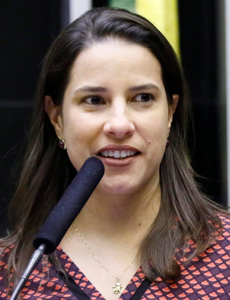 Raquel Lyra em foto de maio de 2019