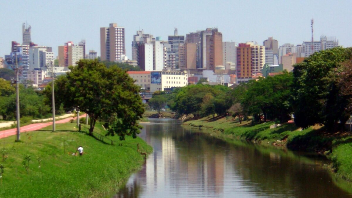 Feriado em Sorocaba: o que abre e o que fecha na segunda-feira (12) e como fica o tempo