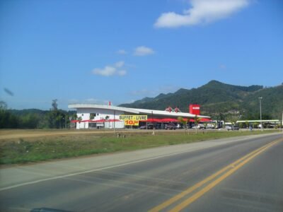 Acidente na BR-470 em Lontras (SC) mata quatro e deixa menino de 10 anos grave