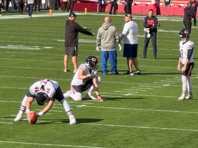 Cairo Santos acerta chute de 58 jardas e Bears batem Patriots por 30 a 24