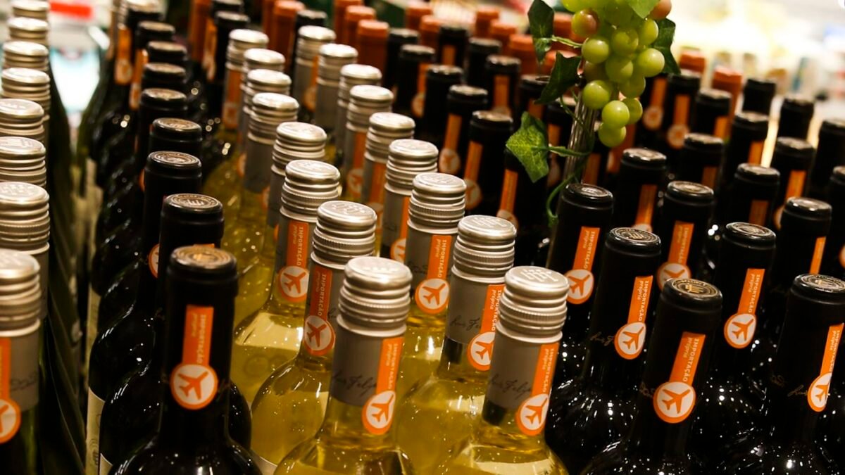 Imposto do pecado: o que é o Imposto Seletivo, que produtos atinge e quando começa a cobrança