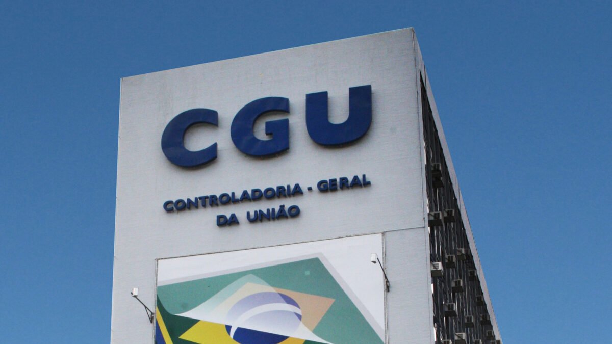 Concurso da CGU tem 60 vagas para auditor; inscrições vão de 10/10 a 4/11, taxa de R$ 170