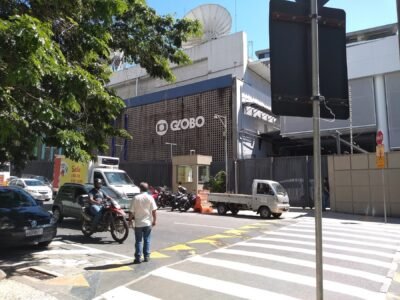 Debate presidencial da Globo é nesta quinta (1º): horário, onde assistir e quem confirmou