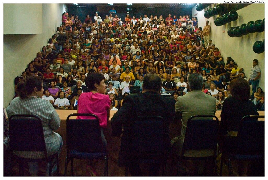 Seminário GEOTRANS sobre acidentes de trânsito, em Olinda