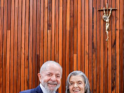 TSE suspende canal “Exército do Lula” no WhatsApp até o fim do segundo turno