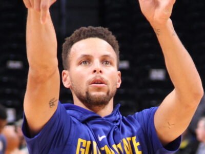 Stephen Curry está fora de Suns x Warriors, marcado para as 23h deste sábado