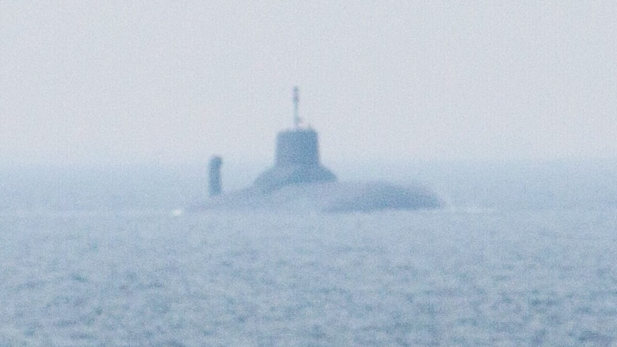 Rússia lança míssil intercontinental Bulava de submarino e diz que atingiu alvo no Ártico