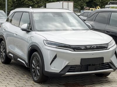 BYD promete Atto 2 feito do zero na Bahia até dezembro e quer o antigo porto da Ford