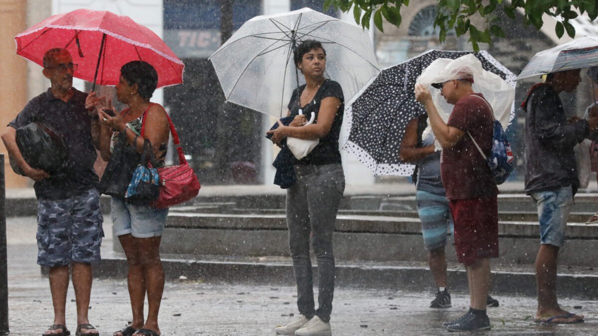 Curitiba tem mínima de 8°C e máxima de 18°C nesta segunda com ar frio