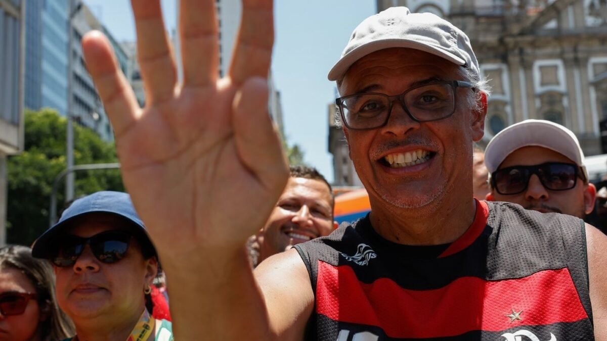 Flamengo perde nos pênaltis para o Estudiantes e fica fora da final da Libertadores