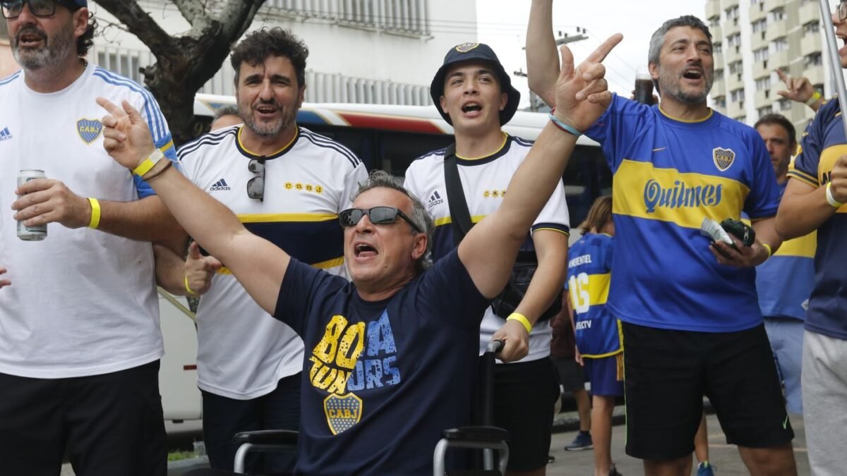 Vasco é eliminado da Sul-Americana ao perder por 3 a 1 para o Boca no Maracanã