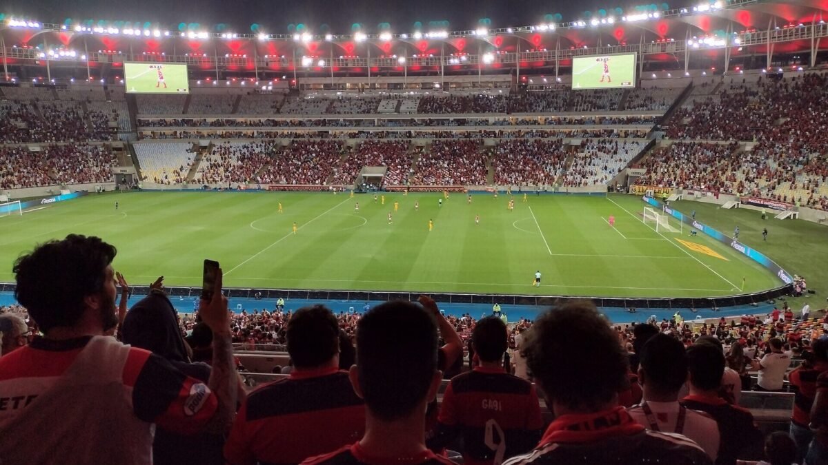 Flamengo empata em 0 a 0 com o Estudiantes e decide vaga na final da Libertadores no Maracanã
