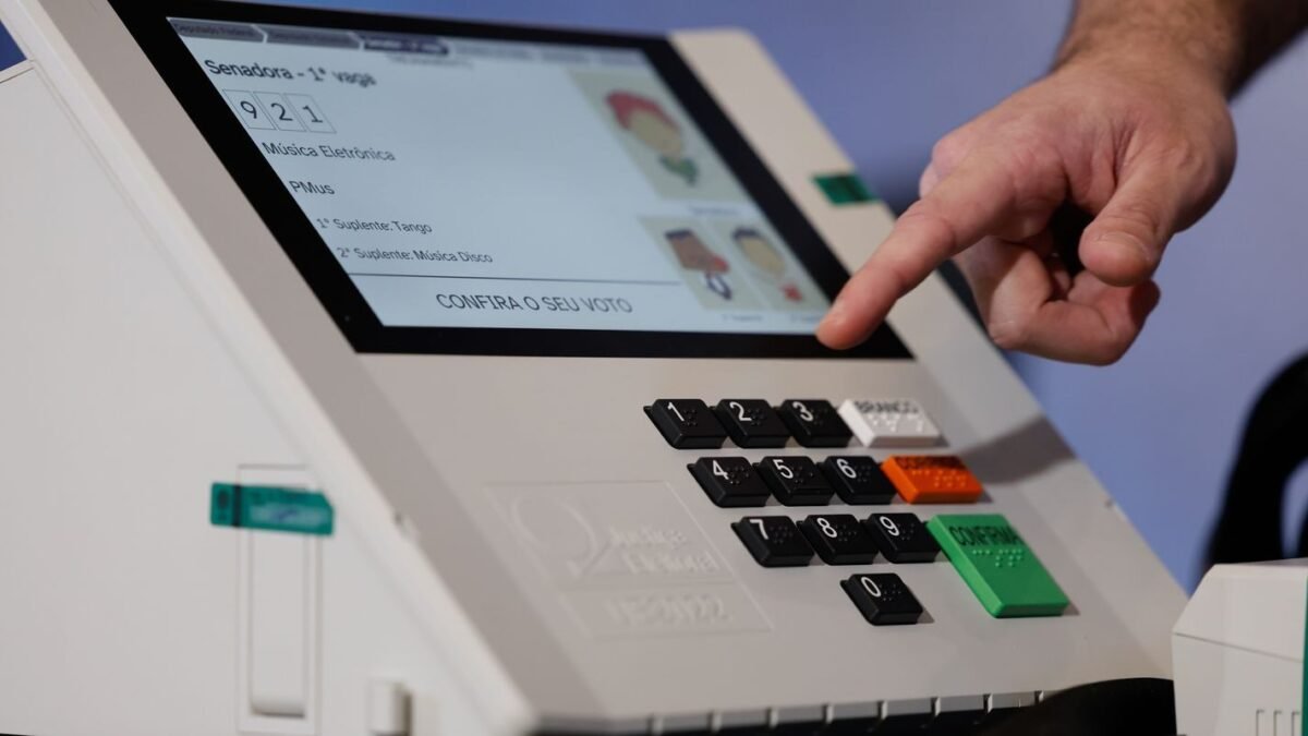 Voto nulo e em branco: o que acontece com eles e por que não anulam a eleição