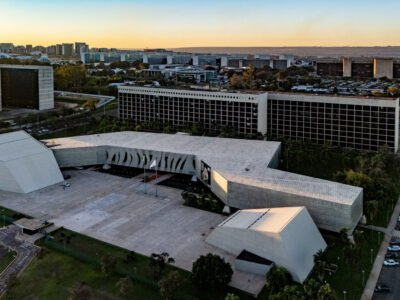 Penhora de salário por dívida civil: STJ admite, mas só em caráter excepcional