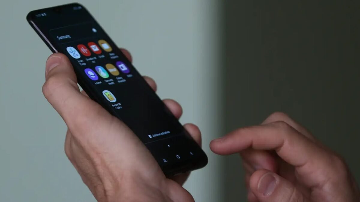 Gemini ganha botão de mapa para pesquisar por região no celular