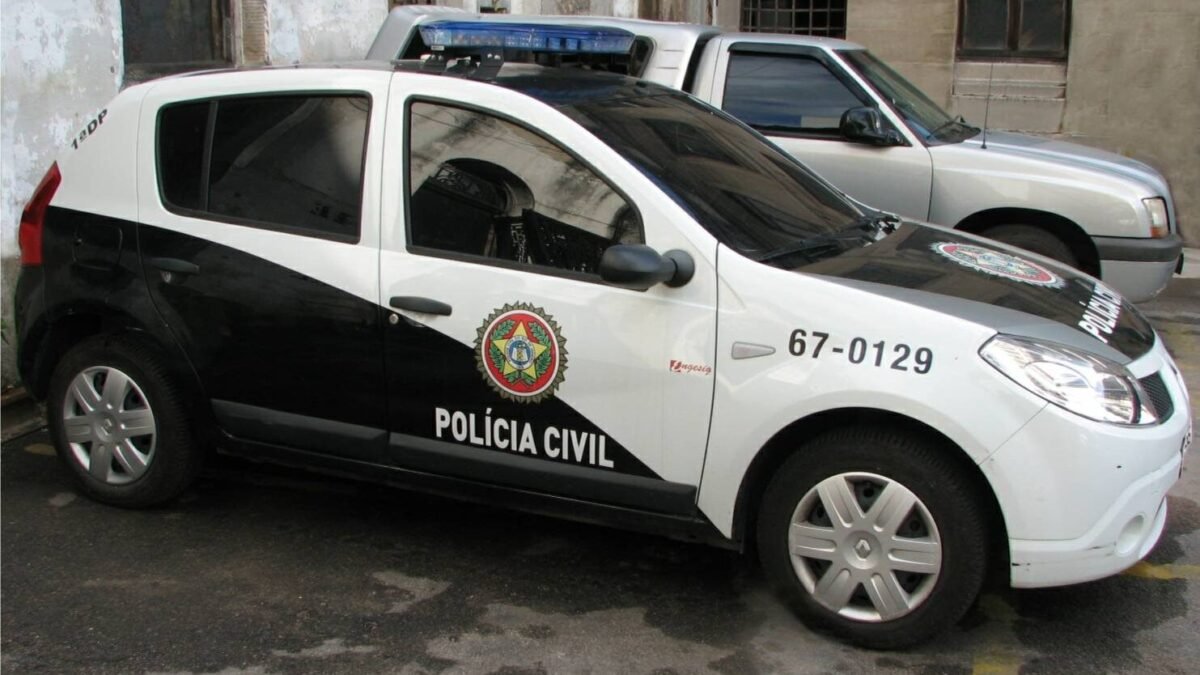 Homem armado com faca faz pai e filha de 2 anos reféns em Sooretama (ES) e é preso