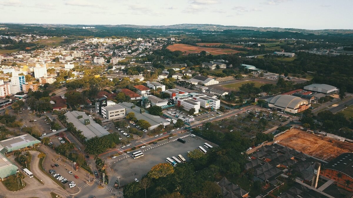 Universidade Gratuita: renovação para 2027 vai de 20 a 29 de outubro; veja regras e prazos