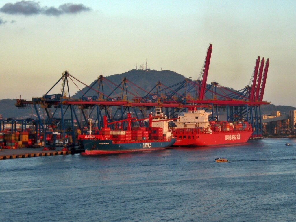 Vista do porto de Santos